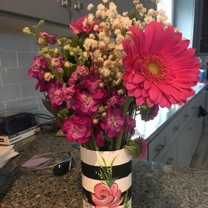 Meet your Posher, Carrie